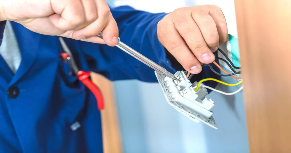 commercial electricians